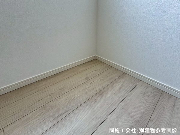 居室・リビング　使いやすい形の為、レイアウトを楽しめます♪