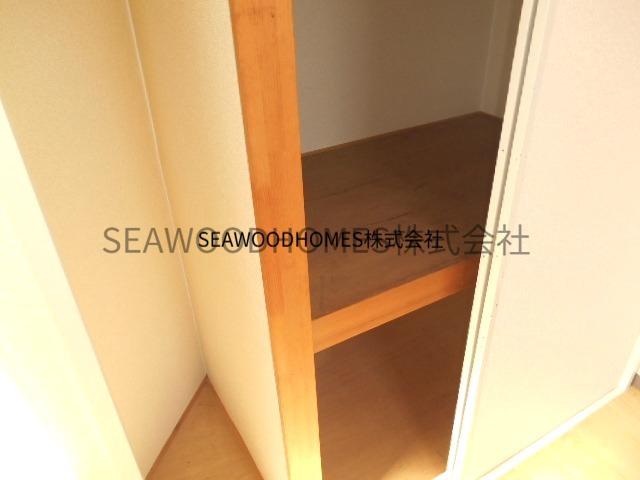 収納　広々クローゼット