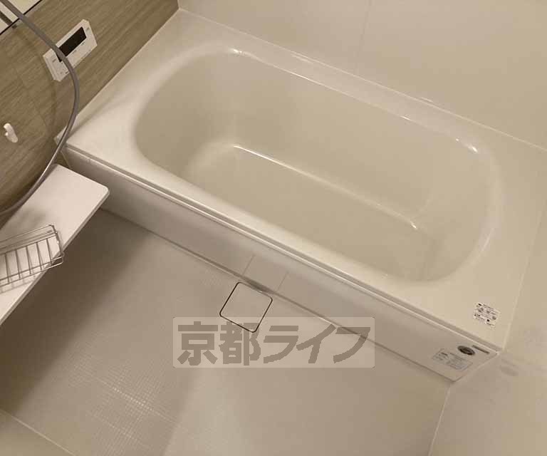 バス・シャワールーム　足がのばせるお風呂です！