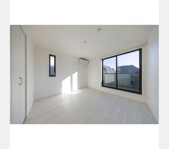 その他部屋・スペース　各居室にはクローゼットがございます