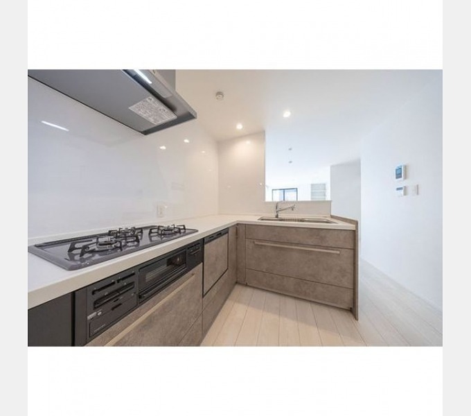 キッチン　L字型のシステムキッチンです☆広く使えます☆