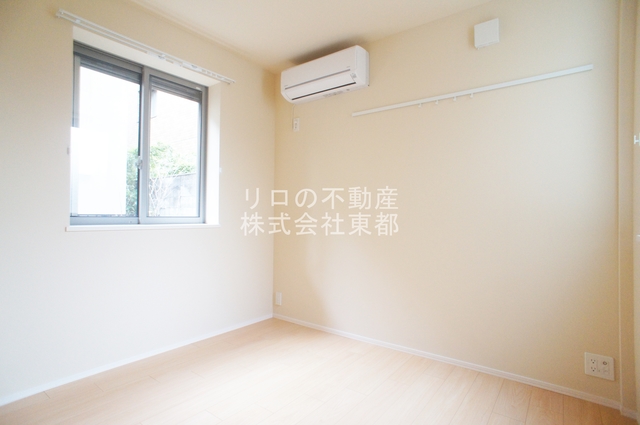 その他部屋・スペース　南向きで日当たり良好なお部屋！暖かな日差しが入ります♪