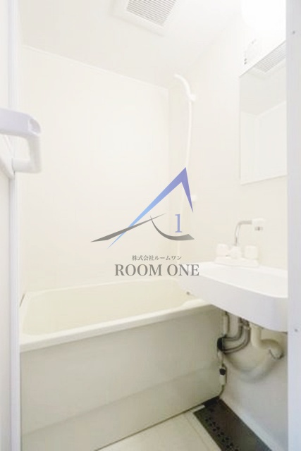 バス・シャワールーム　お風呂です。