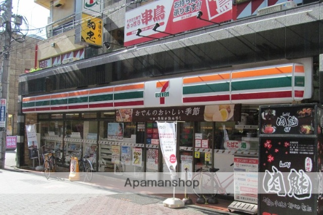 コンビニ　セブンイレブン（コンビニ）まで404m
