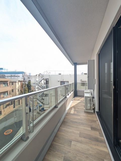 バルコニー　バルコニー