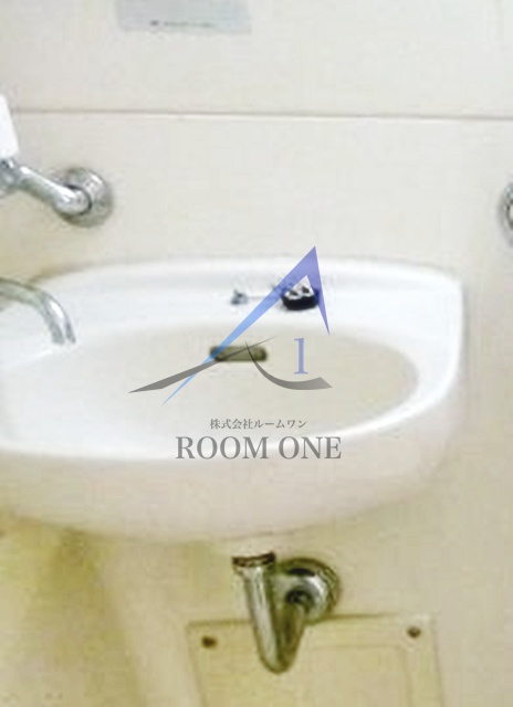 洗面設備　洗面台です。