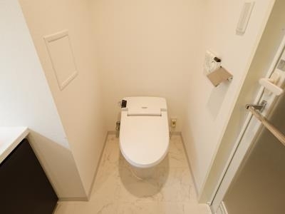 トイレ　※別部屋参考写真