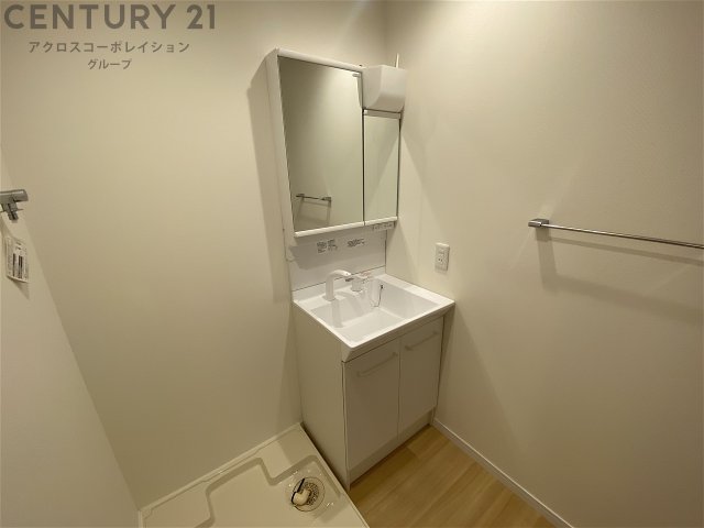 洗面設備　独立洗面台つきです！