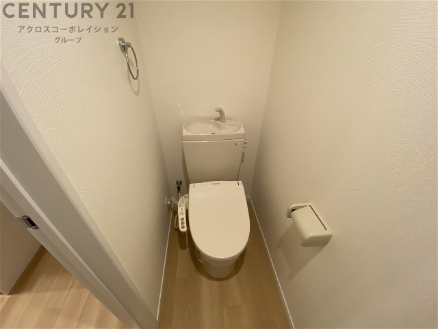 トイレ　温水洗浄便座付きでおすすめです