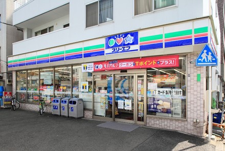 コンビニ　スリーエフ 横浜中央市場店（コンビニ）まで174m