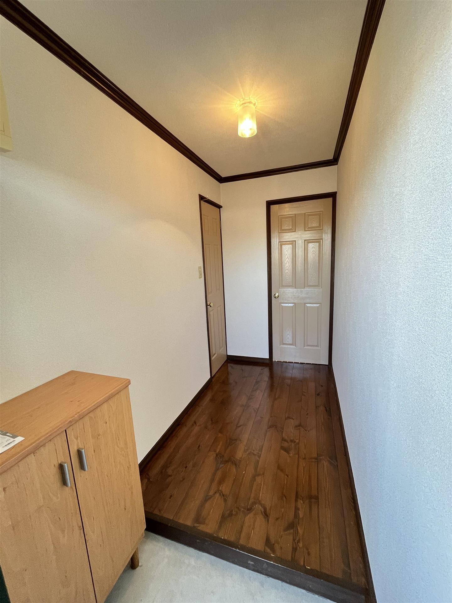 玄関　玄関ホールが広めです