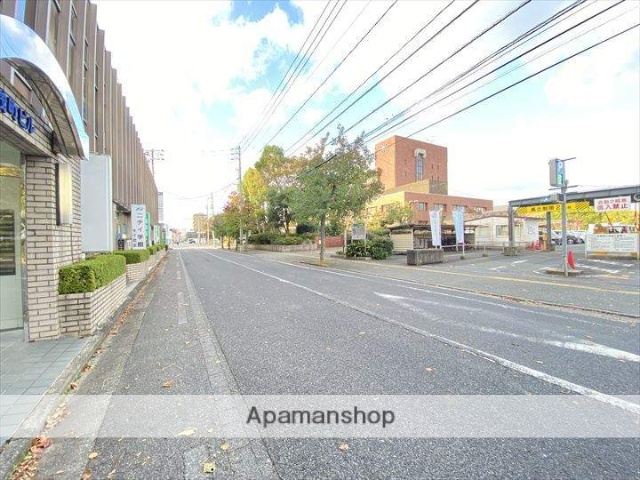 その他　前面道路（その他）まで0m