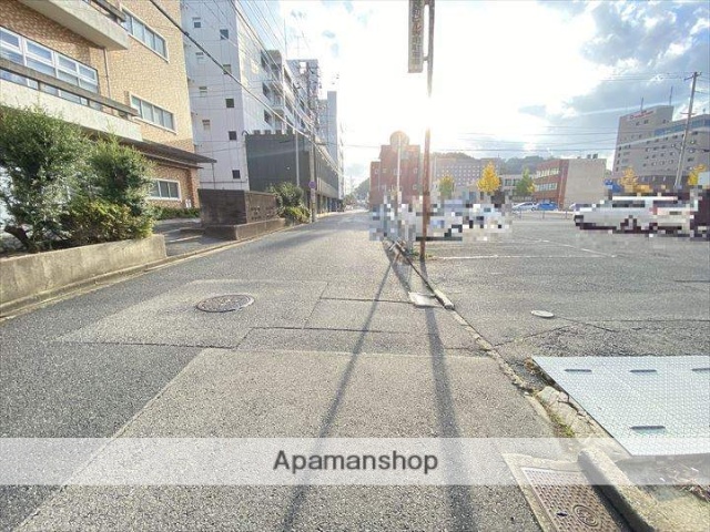 その他　前面道路（その他）まで0m