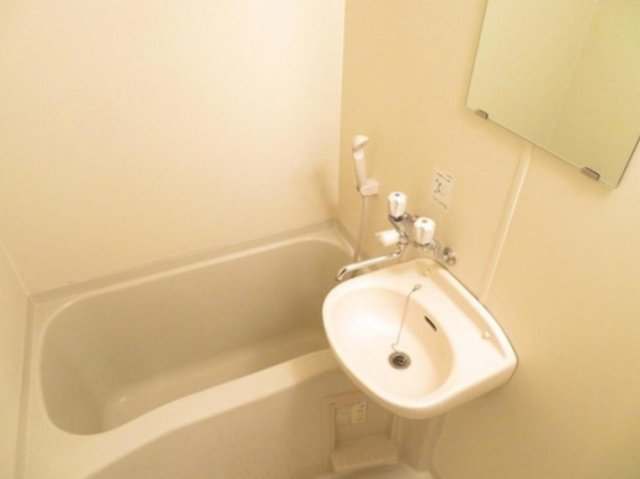 バス・シャワールーム　風呂