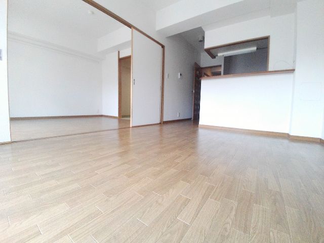 居室・リビング　南向きのリビング