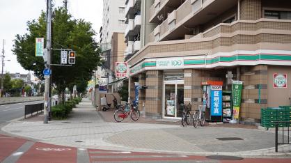 スーパー　ローソンストア１００　平野背戸口店（スーパー）まで423m