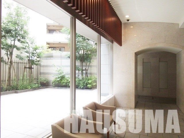 ロビー　ロビー