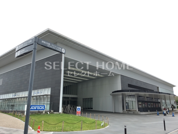 図書館　りぶら (HELLO CYCLING ポート)（図書館）まで463m