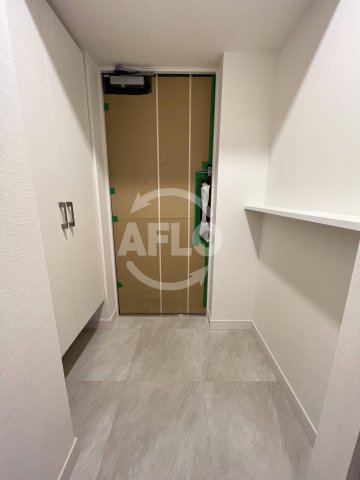 玄関　スプランディッド堀江　玄関