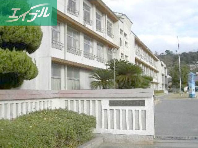 小学校　倉敷市立倉敷西小学校（小学校）まで944m