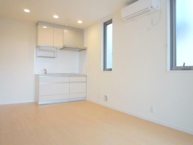 居室・リビング　同タイプ参照写真