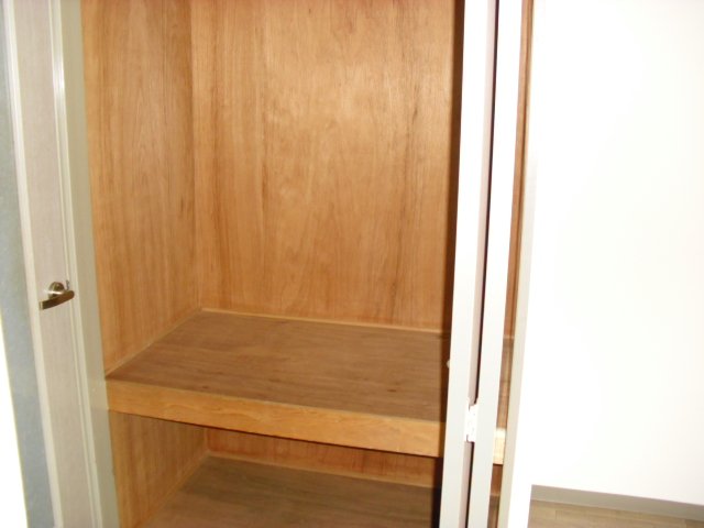 収納　同物件別号室