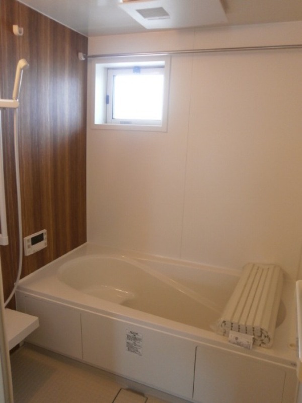 バス・シャワールーム　図面と現状に相違がある場合には現状を優先