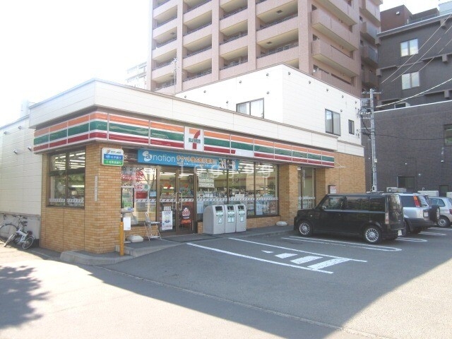 コンビニ　セブンイレブン札幌龍谷高校前店（コンビニ）まで148m