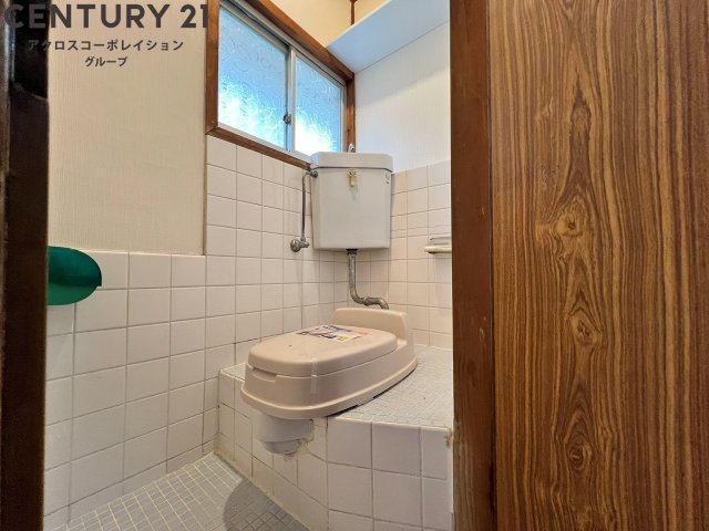 トイレ　風呂トイレ別