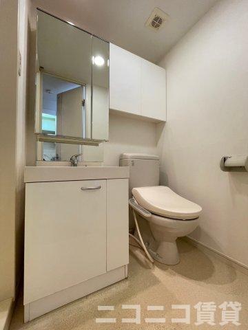 洗面設備　別号室タイプの為、現状を優先致します。