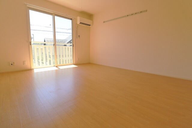 居室・リビング　★【洋室６帖】　ウォークインクローゼット付きのお部屋★