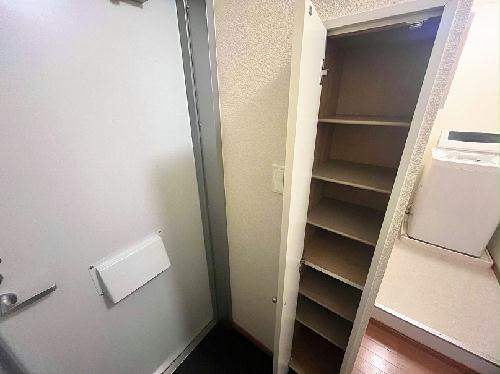 収納　設備・使用は号室により異なる為、現状を優先いたします