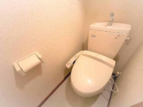 トイレ　設備・使用は号室により異なる為、現状を優先いたします