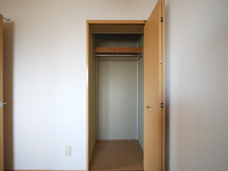 収納　クローゼット(北側洋)