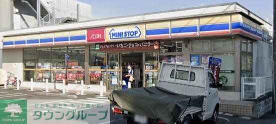 コンビニ　ミニストップ町田小川店（コンビニ）まで300m