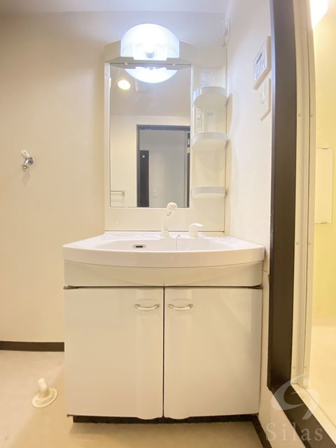 洗面設備　同仕様