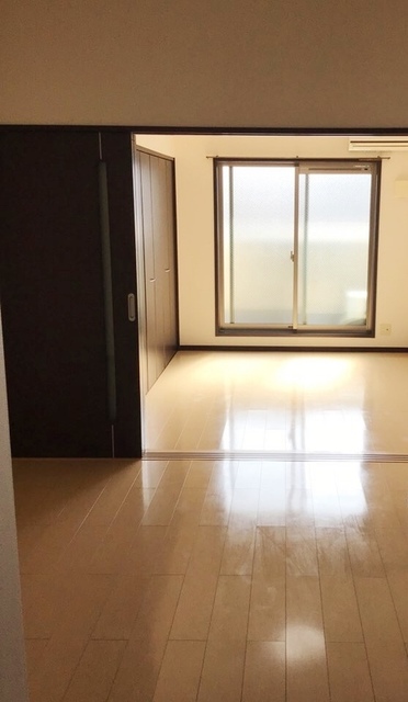 居室・リビング　同仕様