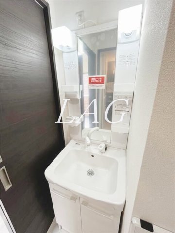 洗面設備　独立洗面台です。