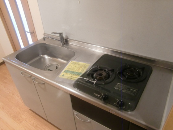 キッチン　※他号室の写真です。