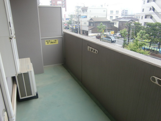 バルコニー　※他号室の写真です。