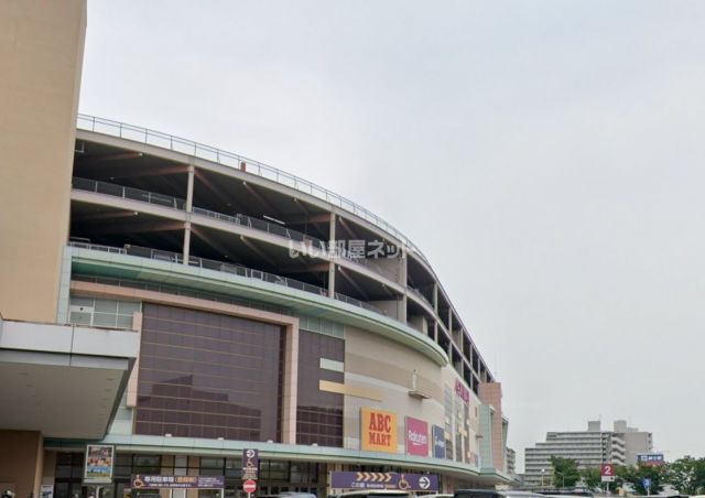 スーパー　イオンモール北戸田（スーパー）まで871m