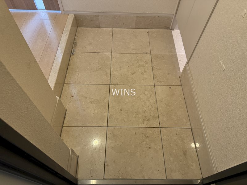 玄関　別部屋参考写真です