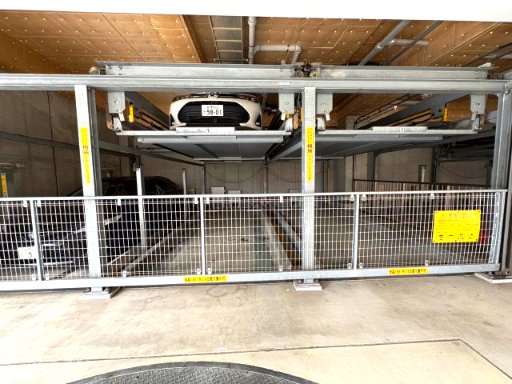 駐車場　車をお持ちの方に嬉しい駐車場付きの物件です