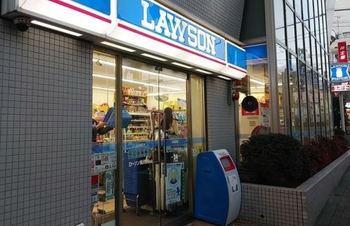 コンビニ　ローソン 奥沢駅前店（コンビニ）まで299m