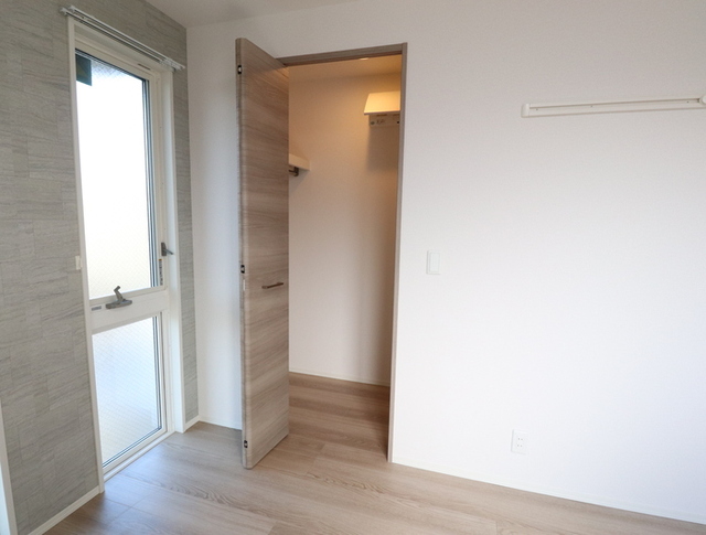 収納　２０３　ウォークインクローゼット