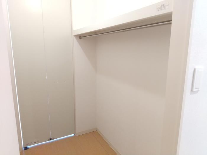 収納　（イメージ・反転）