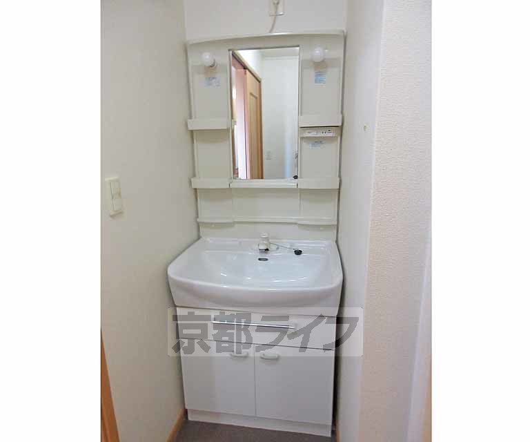 洗面設備　独立洗面台