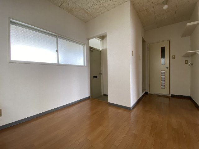 玄関　DK4帖 玄関