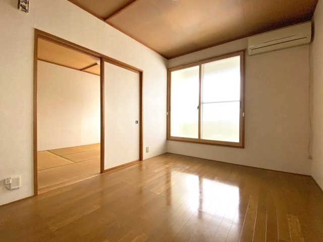 居室・リビング　洋室6帖