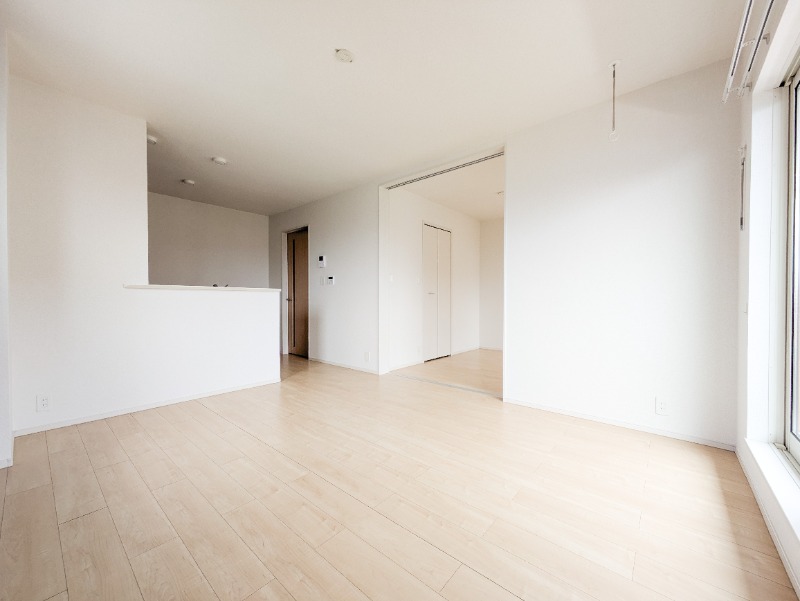 居室・リビング　図面と現状に相違がある場合には現状を優先